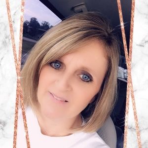 Meet your Posher, Danette